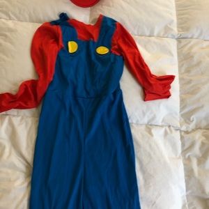 Mario costume size 8 boys